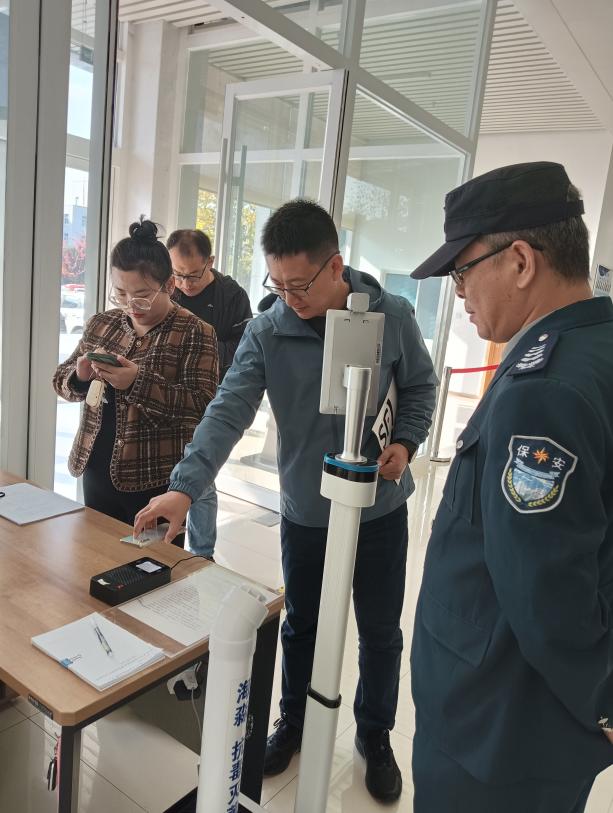 20231122_101038_183716.jpg 2023-11-22_09-57-35.jpg